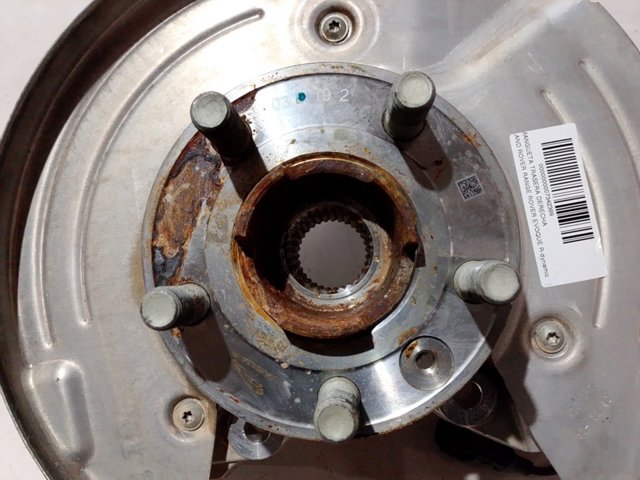 Купить LR114257 Land Rover Цапфа - поворотный кулак задний, правый