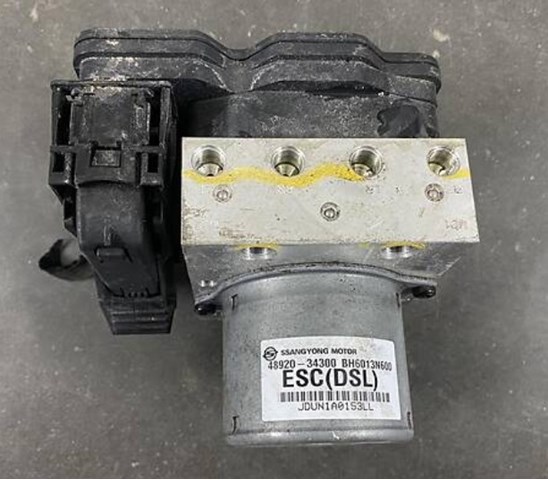  Ssang Yong 4892034300