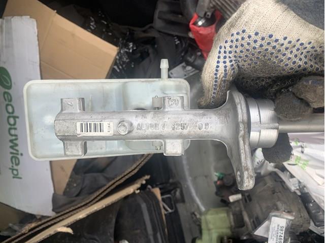  Tanque de cilindro mestre do freio (de fluido de freio) Renault Trafic II сaixa (FL) (2001 - 2014) II