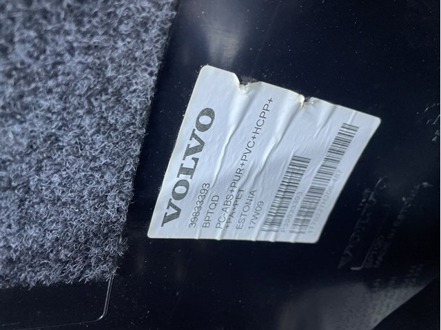 39833393 Volvo 