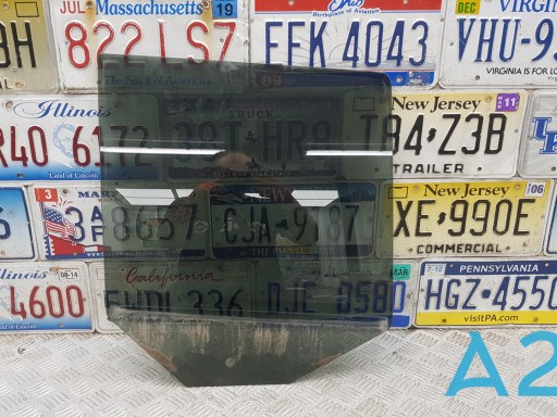 Стекло двери задней правой 5155454AB Chrysler
