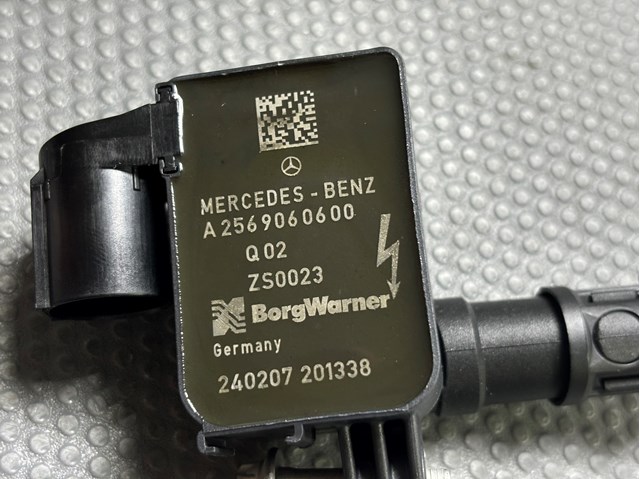 2569060600 Mercedes Катушка зажигания