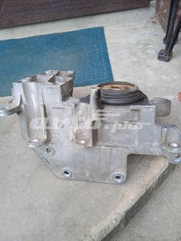 Левая подушка двигателя 11220JG31B Nissan/Infiniti