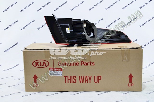 924022T120 Hyundai/Kia Задний правый внешний фонарь