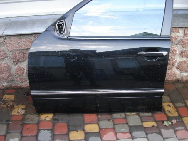 Передняя левая дверь Мерседес-бенц Е S210 (Mercedes E)