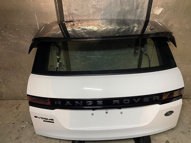 LR146880 Land Rover Задняя дверь