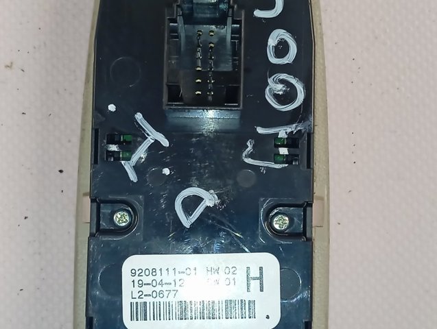 920811101 BMW 
