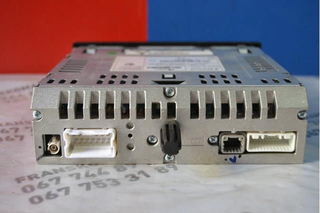 Магнитола (радио AM/FM) Renault (RVI) 281154063R цена, от 104.50 USD