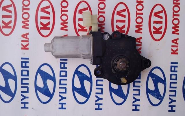  824502F010 Hyundai/Kia