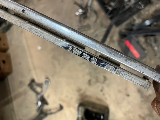 BMW 51138159305 цена, от 10.14 USD