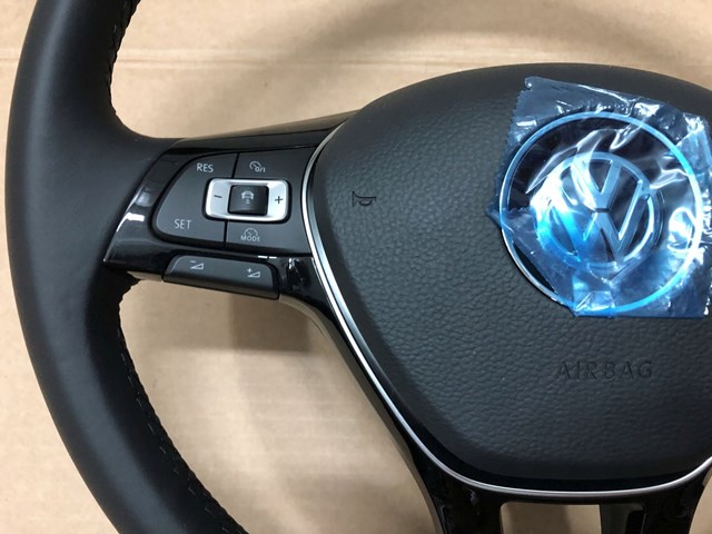 2K5880201 VAG Подушка безопасности водителя