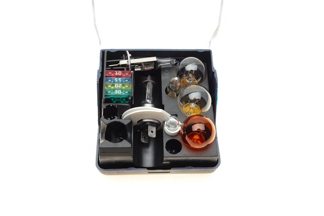 Комплект лампочек фары 984353010 Narva