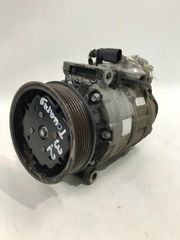 Компрессор кондиционера 3B0820803C Denso