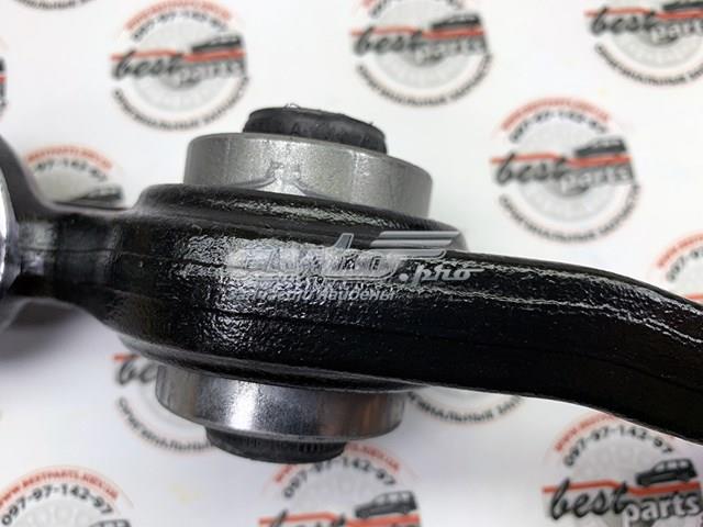 LR148055 Land Rover Рычаг передней подвески нижний, правый