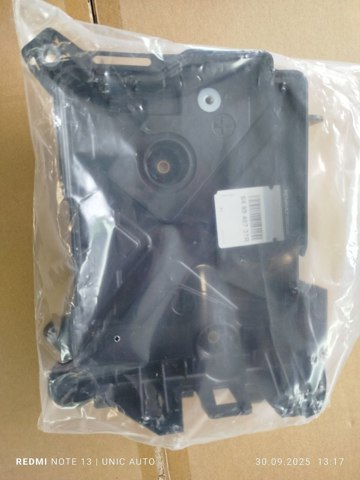 Купить 648940737R Renault (RVI) Подставка аккумулятора