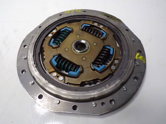  Диск сцепления Toyota Camry 7