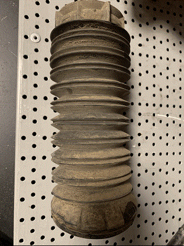 Пыльник амортизатора переднего на Toyota RAV4 V 