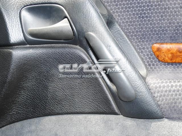 Maçaneta interna direita de braço da porta dianteira para Opel Omega (25, 26, 27)