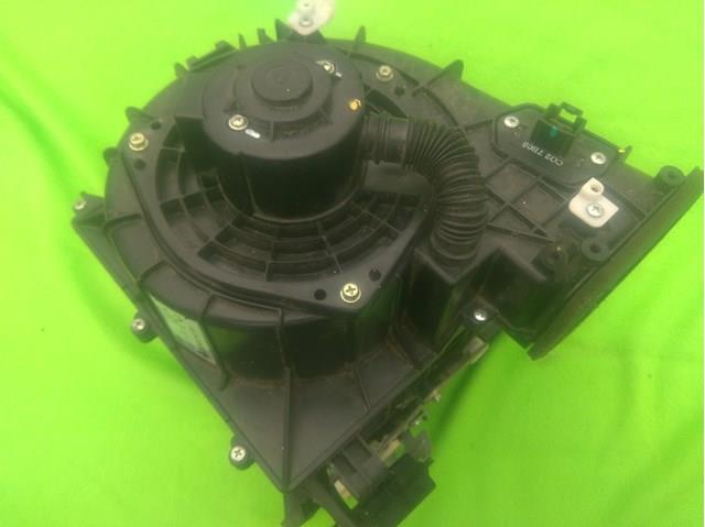 Мотор вентилятора печки (отопителя салона) на Nissan Almera CLASSIC 
