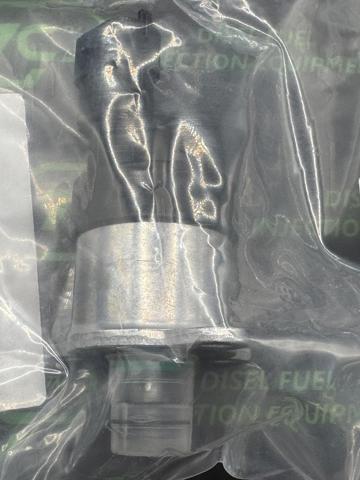 0928400745 Bosch Редукционный клапан ТНВД