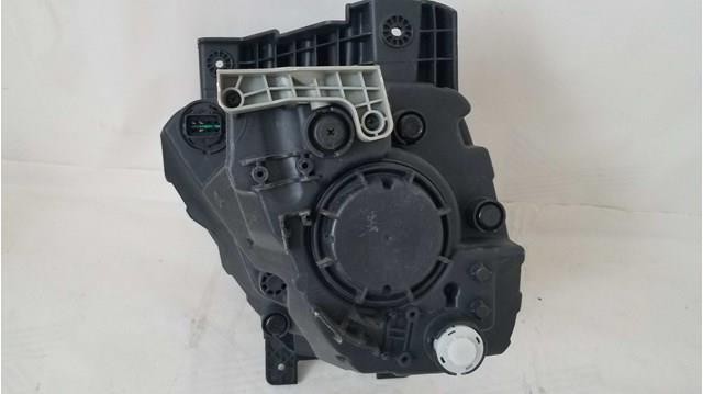 Правая блок фара Hyundai/Kia 92102K0040 цена, от 268.33 USD