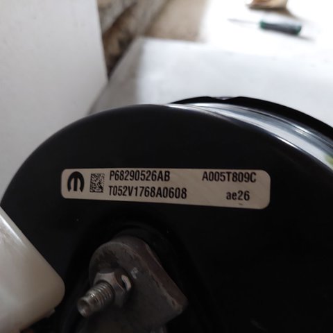  Chrysler 68290526AB цена, от 31.67 USD