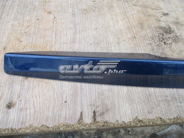 Moldura de tapa del maletero 873111R000 HYUNDAI