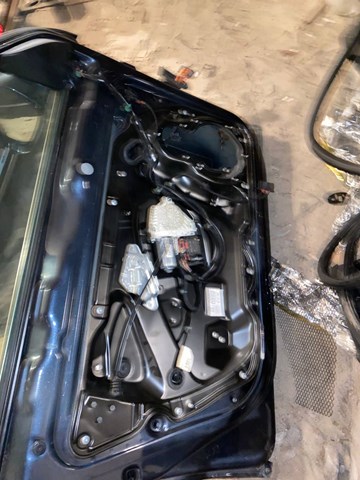  Porta dianteira esquerda Volkswagen Passat B6 sedan (3C2) (2005 - 2011) B6