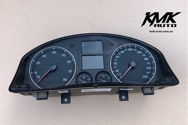 V0021000 VAG Щиток приборов