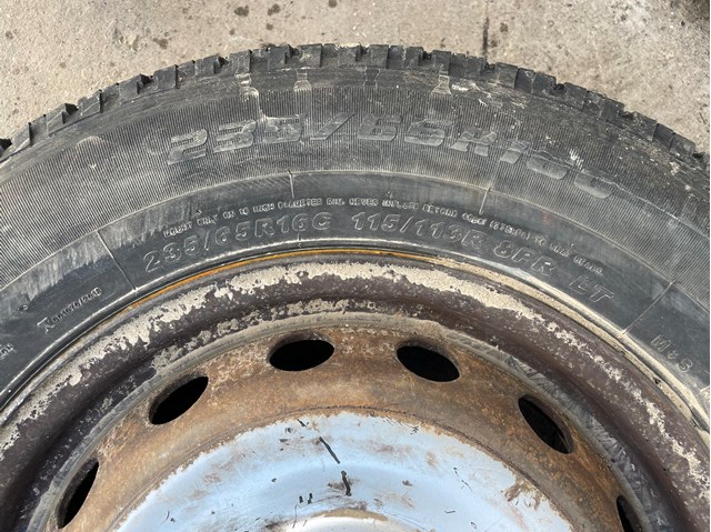 Llantas (Estampado) 403000037R RENAULT
