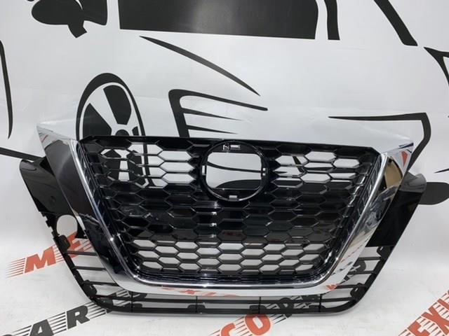 Облицовка радиатора Nissan/Infiniti 623106CA1A цена, от 107.22 USD
