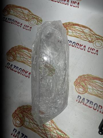 Стекло фары правой A0607972 Lemarix