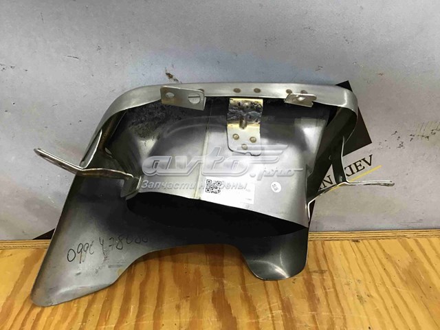 Купить LR104742 Land Rover 