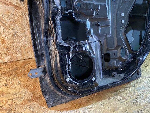 Дверь пассажирская задняя правая Subaru 60409AJ1059P цена, от 101.58 USD