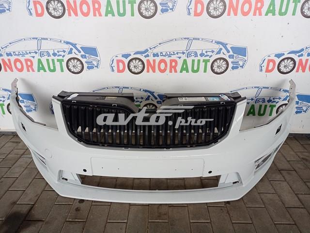 Передний бампер Skoda Octavia 