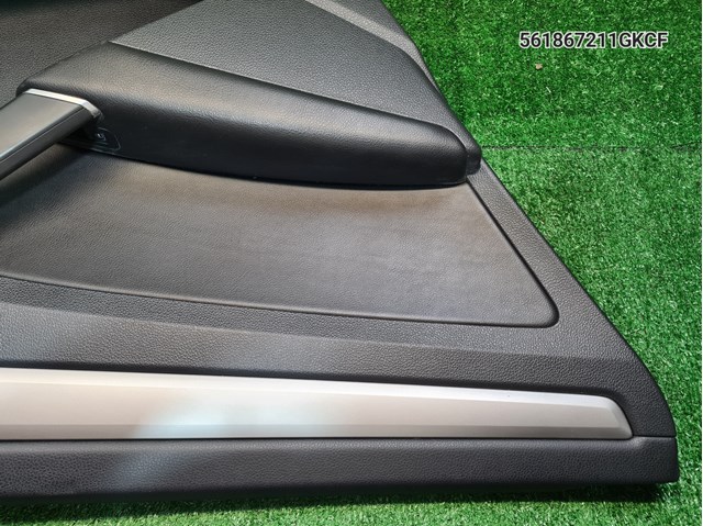 Карта двери задней правой VAG 561867211GKCF
