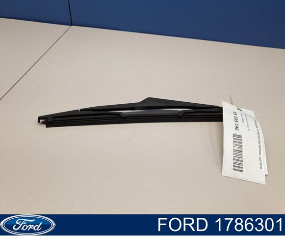 Braço de limpa-pára-brisas de vidro traseiro para Ford Focus (CB8)