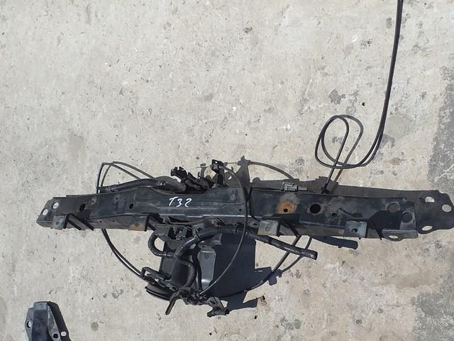 Купить 625114CE0A Nissan/Infiniti Монтажная панель крепления фар
