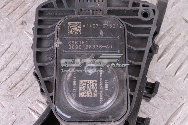  DG9C9F836AB Ford
