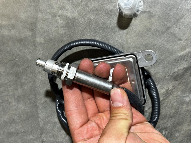  Mercedes A000905571287