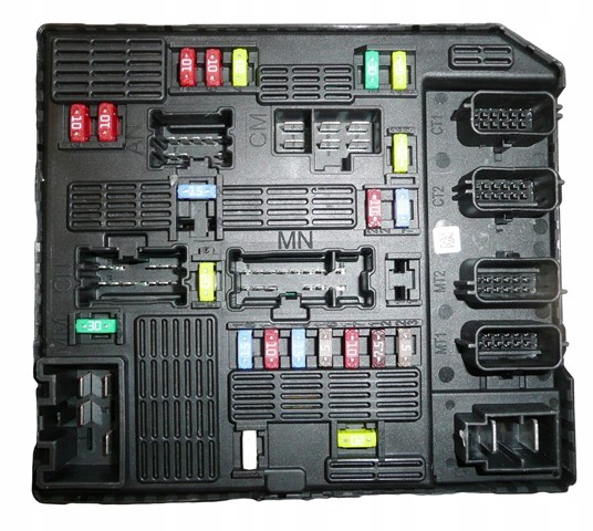 Caja portafusibles 284B69009R RENAULT