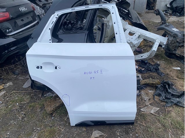 80F833052STL VAG Дверь задняя, правая