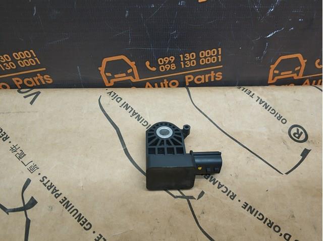 Sensor AIRBAG lateral izquierdo 988330004R RENAULT