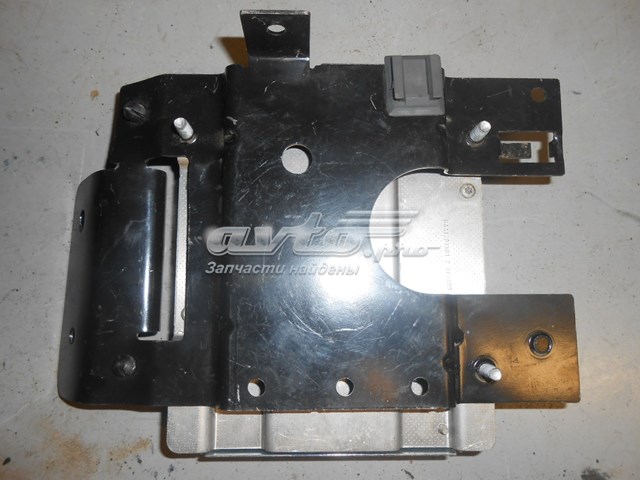 Купить AH3218B008AD Land Rover 