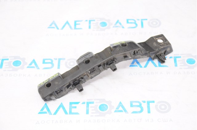 622225NA0A Nissan/Infiniti Направляющая переднего бампера правая