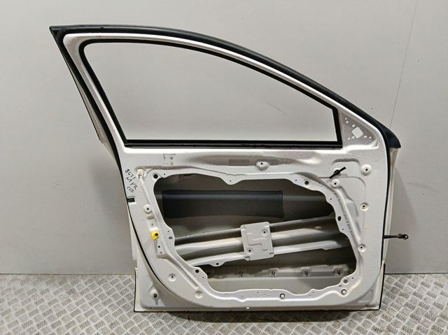 Передняя левая дверь Hyundai/Kia 76003AT000 цена, от 282.17 USD