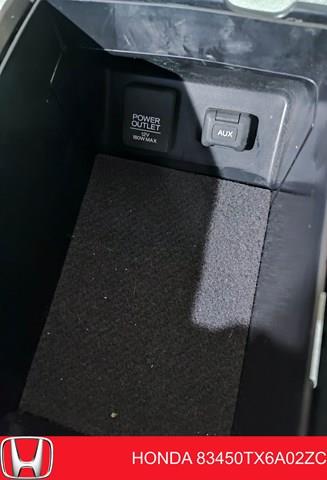  83450TX6A02ZC Honda