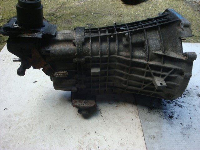 YC1R7003HG Ford 