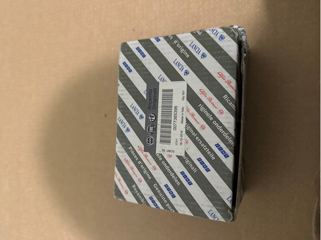 Колодки тормозные передние дисковые FIAT 0077365396