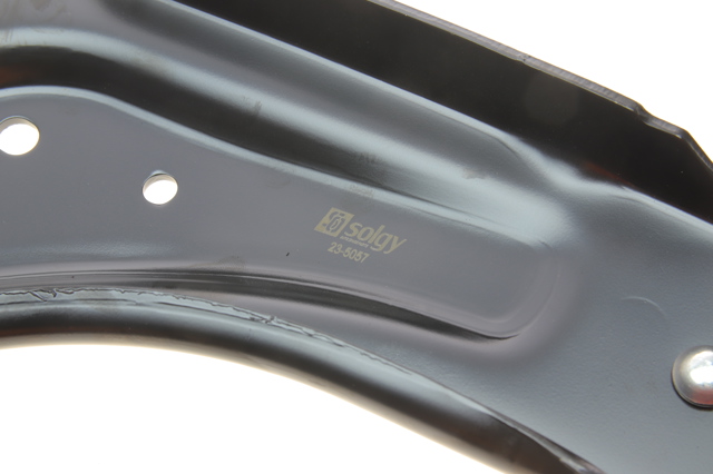 Braço oscilante inferior direito de suspensão dianteira Solgy 204092